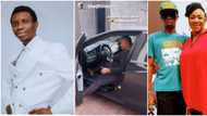 “I don put slippers outside”: Blaqbonez’s mum overjoyed as she steps into new car he gifted her, video trends