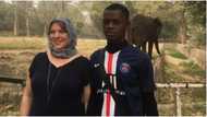 I no fit love any Nigerian woman again after wetin I taste - 26-year-old man who is set to wed his 46-year-old American lover brags