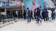 Tension in top southwest state as thugs invade palace, monarch escapes lynching