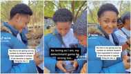 "You're cute": Lady with jaw-dropping beauty gives out her number, smiles graciously in trending video