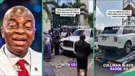 "It costs N1.5 billion": Bishop David Oyedepo receives Rolls Royce Cullinan, video shows clean vehicle