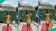 Young girl’s walking step at her school gets people talking, she gasps amidst spectators
