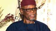 Tun farkon mulkin Buhari, ba a fara da sa'a ba - Oyegun ya bayyana manyan kalubalen APC
