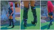 "Sha no fall down": Video of fashionista struggling to walk in boots leaves netizens buzzing