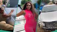 Knocks as Uche Okoye thanks friend for fixing her car after accident: "Nothing wey yansh no fit do"