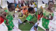 "This was way too personal": Lady in high heels dances during wedding ceremony, old women talk