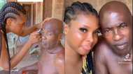 "You are a good daughter": Lady shaves her father's hair with razor blade, carefully barbs him clean gorimapa