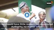 Governor Ajimobi embarrasses himself after Lautech students protest school closure (video)