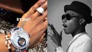 Wizkid flaunts a N439m wristwatch on social media
