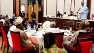 President Buhari hosts APC southwest leaders to dinner (photos)