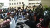 Labari da dumi-dumi: Buhari ya sauka jihar Osun (Hotuna)