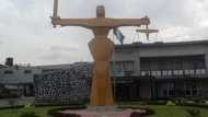 Assha! Wani direban mota ya yi awon gaba da matar maƙwabcinsa
