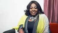 We are going through a divorce- Female comedian