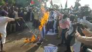 Yan shia sun yi bikin babbaka tutocin kasar Amurka da na Israila a Abuja (Hoto)