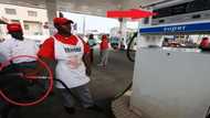 11 CLEVER ways petrol station attendants cheat people, how to counter them