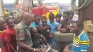PHOTOS: SEE What Happened To A Policeman Who Got Dead Drunk In Public In Lagos (UPDATED)