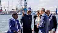 Shugaba Buhari ya kai ziyarar gani da ido zuwa wata Matatar mai ta zamani (Hotuna)