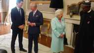 PHOTOS: President Buhari Talks With Queen Elizabeth II