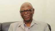 PDP suffers big blow as ex-governorship aspirant, 50,000 others defect to APC in Abia