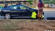 Police officers in Abuja did THIS to a stranded woman (photo)