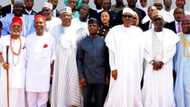 Baka tare da mu – Ciyaman na APC ya caccaki ministan Buhari
