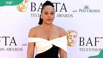 Why Rosalind Eleazar's fingers went viral, and who she actually is