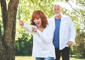 Is Reba McEntire married? A timeline of her relationship with Rex Linn