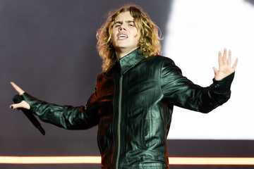 Complete Rapper Australian 20 famous Australian rappers who contributed to the rise of Australian ...