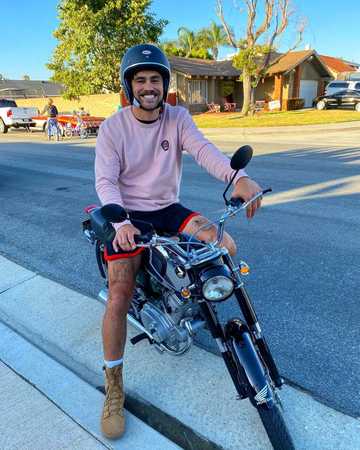 Toddy Smith’s biography: age, height, girlfriend, net worth - Legit.ng