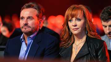 Is Reba McEntire married? A timeline of her relationship with Rex Linn
