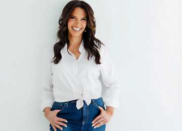 Lise Menard Smith, the mom who got Connor on the show and became famous herself