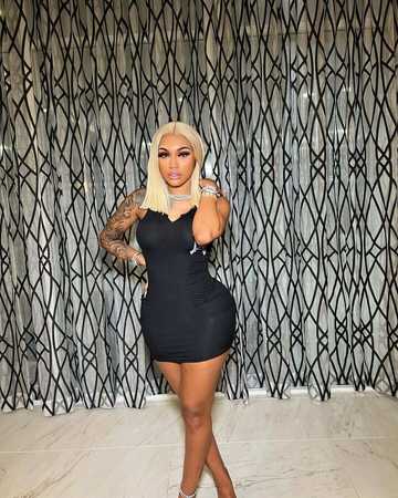 Jania Meshell’s biography: age, height, boyfriend, son, net worth