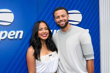 A look at Steph Curry's family and the Steph you don't always see