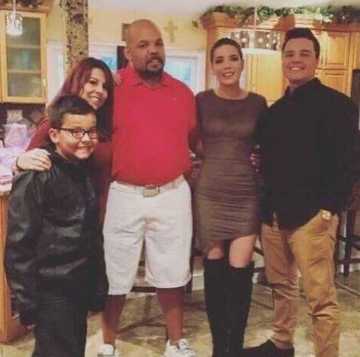 Chris Frangipane biography: What is known about Halsey’s father? - Legit.ng