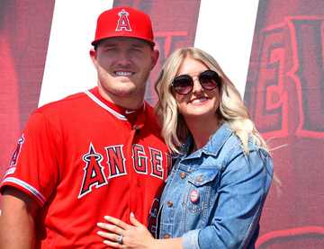 Who is Mike Trout’s wife, Jessica Cox? Learn more about her life - Legit.ng