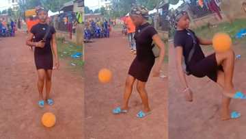 "I must marry this girl": Slim lady in black gown plays football on the street, TikTok video goes viral