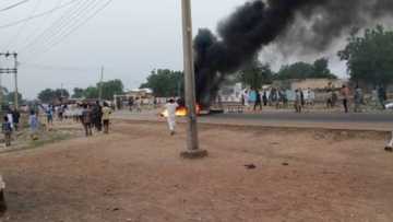 Sabuwar zanga-zanga ta barke a jihar Katsina kan rashin tsaro, matasa sun datse hanyoyi su na kone-kone