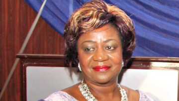 Zargin damfara: Sanata ya yi barazanar maka hadimar Buhari a kotu