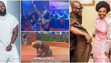 Actor Jimmy marvels over his father Taiwo Odukoya's faith as he leads worship few days after 2nd wife's death