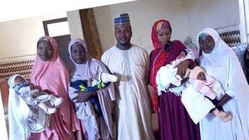 Kafintan da matansa suka haifa yara 4 a mako 3 yace burinsa ya haifa yara akalla 40