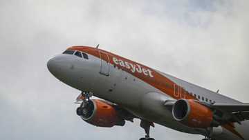 EasyJet returns to profit but warns of Gaza war impact