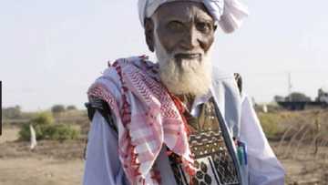 Allahu Akbar: Deen Muhammad Sheikh, wani mutum da ya musulunta ya kuma musuluntar da mutane 1,08,000