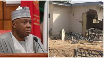 Daga karshe: Saraki ya yi martani kan rushe gidan mahaifinsa da aka yi