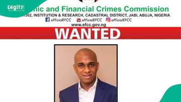EFCC ta baza koma, tana neman surukin Atiku Abubakar ruwa a jallo