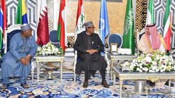Da duminsa: Shugaba Buhari ya dira birnin Jiddah (Hotuna da Bidiyo)