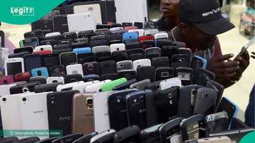 10 phones with 5000mAh batteries in Nigeria that can last all day in 2025