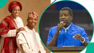 Moment Pastor Adeboye’s wife corrected him over his outfit goes viral online, people react