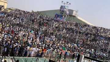 Yanzu Yanzu: Filin wasa na Sani Abacha ya zama babu masaka tsinke tun kafin isowar Buhari filin taro (hotuna)