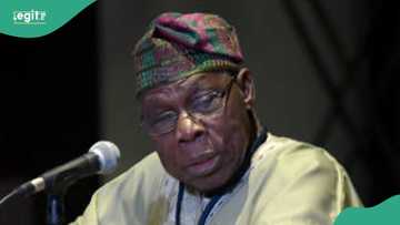 Da Sake: Tsohon shugaba Obasanjo ya nemi duba tsarin dimukuradiyya a Afrika