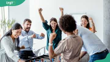 25+ fun games to play when hosting an event to keep your guests engaged